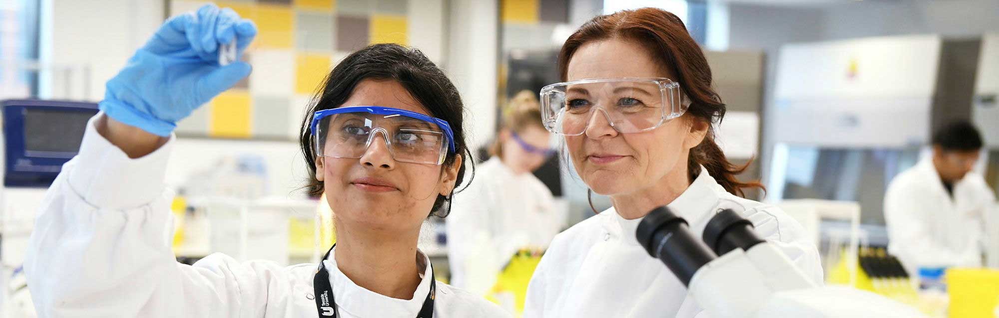 Bioprocess Essentials: Chromatography