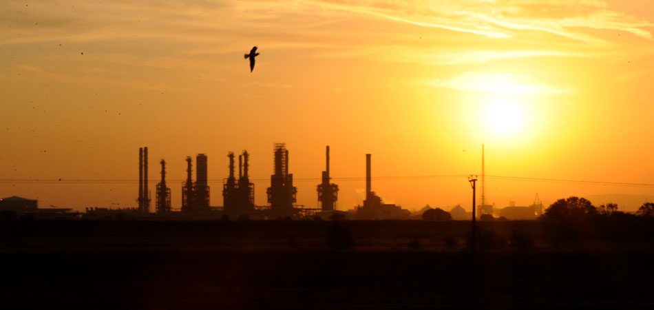 Sunrise the Oil refinery 